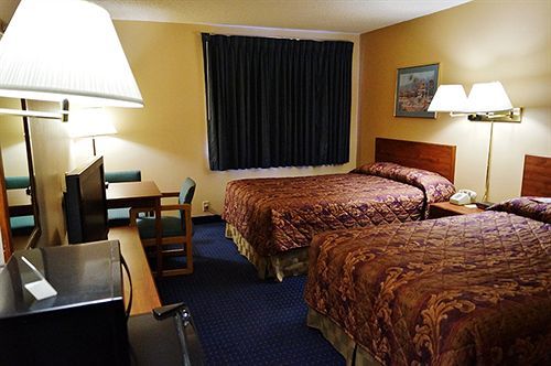 Hometown Inn And Suites Washington Esterno foto